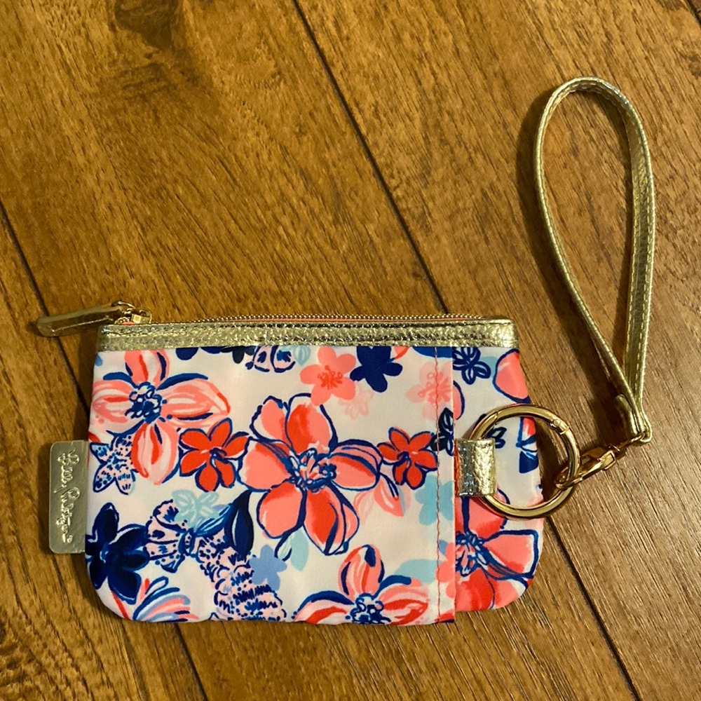 Lilly Pulitzer Wristlet. I’m Top Wallet